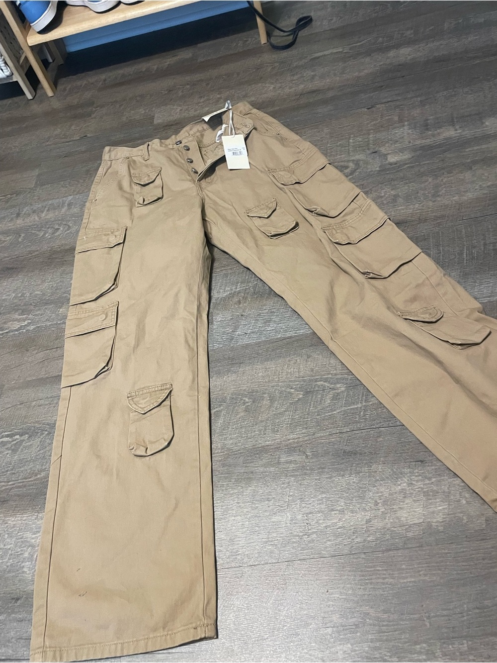 MNML Men’s Cargo Pants in Tan